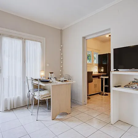 Abdon Gaux By Interhome Caves